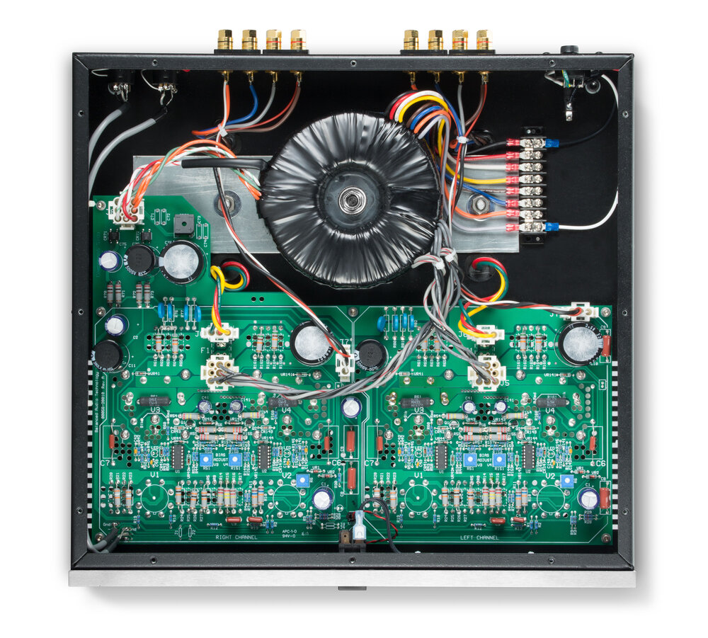 BAT_VK56_Power_Amp_Silver_Inside.jpg