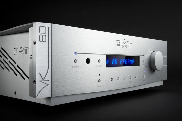 BAT_VK_80_Preamplifier_Silver_08_Detail.jpg